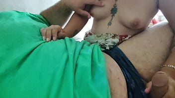 Preview 1 of 10 Ne Ek Saath - Puta latina graba como le hace sexo oral a su esposo