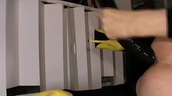 Preview 4 of Chachi Any Batija - Grosso e lungo dildo anale doppio P