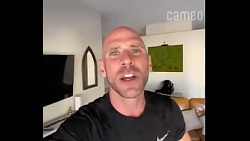 Preview 3 of Nepali Pusy Ten - Jonny sins message to rockstar.watch it on youtube @cliff plays