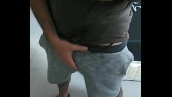 Preview 1 of Mom Papa Amateury - Toqueteo de polla-2