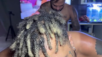 Preview 4 of Crossdese - Putaria entre 3 negros,  Maior orgia BAREBACK com muito leite no rabo e na boca .