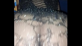 Preview 1 of Mombangbbc Com - Las hermosas nalgas de mi vecina