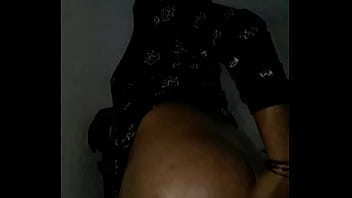 Preview 2 of Anggota Dpr Kmn - Culo quiere verga rica y gruesa