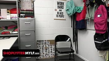 Preview 1 of Hot Fuck Aunti - Blonde Milf Slimthick Vic Gets Deep Cavity Search And Sloppy Facial Cumshot - Shoplyfter Mylf
