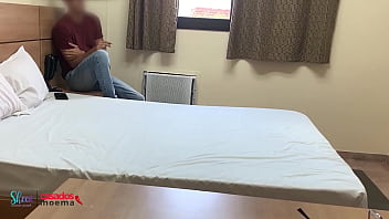 Preview 2 of Aadivasi Porn - Matei o expediente pra levar rola de f&atilde_ BBC no pelo &ndash_ e o corno ainda me comeu cheia de porra!
