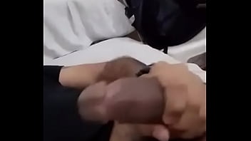 Preview 2 of House Mom Sex On Guset - Vem deitar de ladinho comigo e sentir o ferro duro dentro de vc #penisthick #bbc #bigblackcock #nudez #paupreto #paugross...