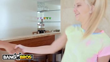 Preview 1 of Sophia Castel Anal - BANGBROS - Tiny Teen Riley Star All Up On Ricky Johnson&#039_s BBC
