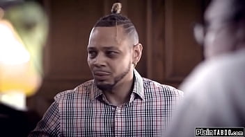 Preview 1 of Mom And Sun Handle - Lesbian fucks black stranger ifo doctor