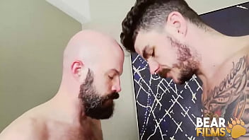 Preview 2 of Tamil Deeba Sex Dawnloa - BEARFILMS Hairy Luke Harding And Mickey Carpathio Bareback