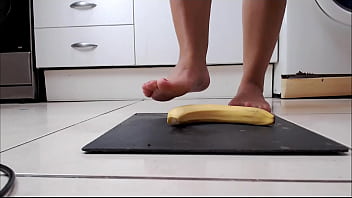 Preview 1 of Japani Teen Sex School Girlsex - Banana&#039_s foot smashing