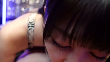 Preview 2 of Father And Passionately - part3 【すけべフェラ注意報】静岡からやってきた性欲満タン娘！イカセ技は究極ベロチュー乳首責め手コキフェラw舐めるの大好き止まらない！！全身をオモチャで責めまくってもチ●コを離さないwエロすぎる細身を好き放題ヤリまくり！本気ピストンからの中出し上等連続セックス！！
