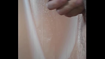 Preview 2 of Gangbang Brandy Bae - Mijando pelad&atilde_o no terreno