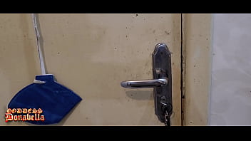 Preview 1 of Sony Send Xxx Videos - DONABELLA VAI ATE O APARTAMENTO DE NEGO CATRA FAZER UMA VISITA DE F&Atilde_,  E ELE ARREBENTOU A BUCETA DELA NO PELO