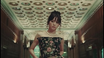 Preview 2 of Bondage Of Girl - JISOO - &#039_꽃(FLOWER)&#039_ M/V