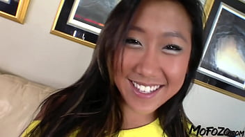 Preview 1 of Pornhub An - MOFOZO.com - Horny Asian Gets A Big Facial