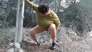 Preview 1 of Xxx Ass Fat Lola Fox - My old bitch relieves herself in nature