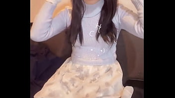 Preview 1 of Indian Xnxx 18 - 【個撮】メガネっ子女装が静かにオナニーする動画