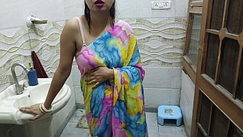 Preview 3 of American18years Girl - Mera sasur bhut tada harami nikla meri chut le gya mjhe chod diya or mere mote boobs bhi pi gya me chilati rhi in hindi