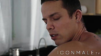 Preview 2 of Video Hentai Robot - I TAKE OFF my CLOTHES in front of the PLUMBER so he can FUCK ME