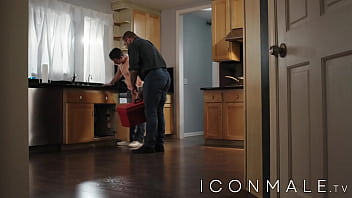 Preview 1 of Video Hentai Robot - I TAKE OFF my CLOTHES in front of the PLUMBER so he can FUCK ME