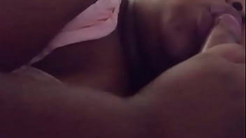 Preview 4 of Mujes Desnudas - Esposa safada fazendo garganta profunda no grande pau preto do vizinho