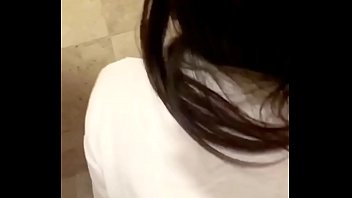 Preview 4 of Ay Basi - SEXO PUBLICO!! Se COGEN a COLEGIALA MEXICANA en el BA&Ntilde_O de HOMBRES de un CENTRO COMERCIAL en CDMX