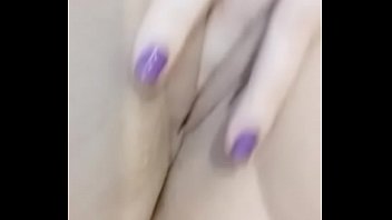 Preview 2 of Entering Hands - Venezolana Yami Se toca y Acaba s&oacute_lita