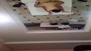 Preview 4 of Poppers Tube Joi - Esposa amadora ama dar o cuzinho