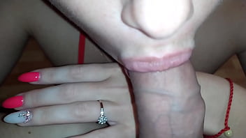 Preview 2 of Homemade Gymnast - My parents distracted me from the blowjob - in another room,  a close-up sucked his big cock and finished me in my slack mouth