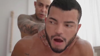 Preview 4 of Bbbw Nurses Xxx - PASSIVO LEVANDO 2 PICAS AO MESMO TEMPO DE DOIS MACHOS PUTOS. - FREE