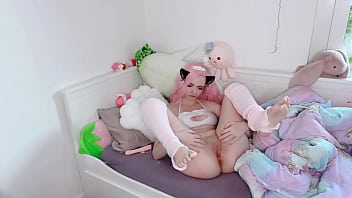 Preview 1 of Hot Girlz Rape - Cat Girl masturbates in her room,  let her be your neko