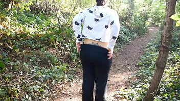 Preview 3 of Sisters Xxx Rep Son - Mom Giant Ass VPL and Public Park Flashing