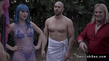 Preview 1 of Metela La Verga - Big cock almost married man fucks a blue haired sexy babe