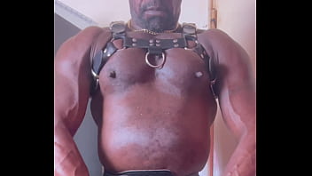 Preview 1 of Sleeping Screaming Mom Face - Sexy Leather Harness Hot Flex Show and Bate Cum