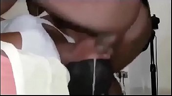 Preview 3 of Xxx Emprestando - Ebony gag