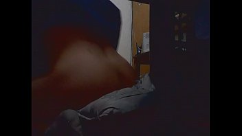 Preview 1 of Boney Girls Serx - Pasivo culon blanco cogiendo con su dildo (REAL)
