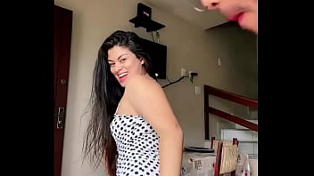 Preview 3 of Violence My Wife - Deixei a Luana Kazaki nua na Live