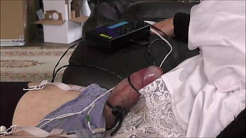 Preview 4 of Eva Smallie - CD Cum Hands Free using Estim