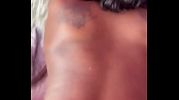 Preview 2 of El Salvador Prostituta - Nigerian Guy Bangs Brooklyn b. Mama Hard