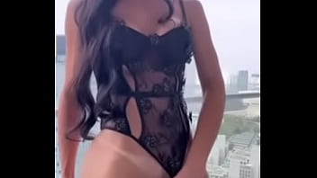 Preview 4 of Reshma Salman Part05 - P&eacute_rola Martinez em Dubai