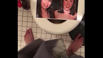 Preview 1 of Jayden James Vk - KaitlinChick &amp_ friend get drowned in my massive load