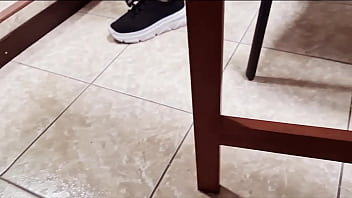 Preview 3 of Serban Semale - Espiando bajo faldas secretaria de Instituto Monterrey