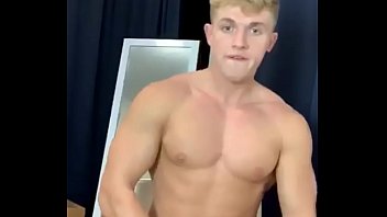 Preview 3 of 3gp Xnxx Zoo - Paul Cassidy fucking the cum out of himself