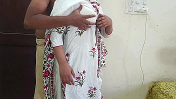 Preview 1 of Black Pregnant Pissing - I got a chance to fuck my beautiful when no one was at home village horney girl fuck in clear hindi audio
