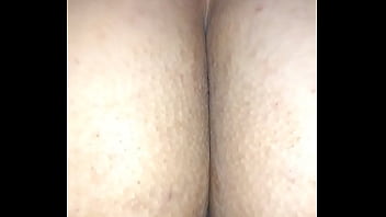 Preview 1 of Chubby Wife Loud Orgasism5 - Sentando no pau do marido - Casal B&bull_M