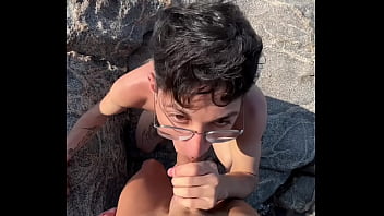 Preview 2 of Multiple Spurting Orgasiams - O CARIOCA DOTADO ME VIU DANDO BOBEIRA NA PRAIA E  ME LEITOU