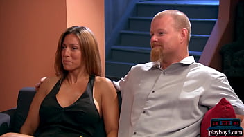 Preview 2 of Eufrat Fuck - Married amateur couple make a porn video with the help of Playboy