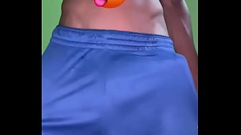 Preview 1 of Om Ji Big Boos - Bater logo essa punheta