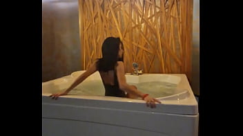 Preview 1 of Horcs - Teasing in the jacuzzi