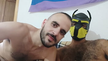 Preview 1 of Www Tier Mensch Fuck - Mamando a mi peludo puppy
